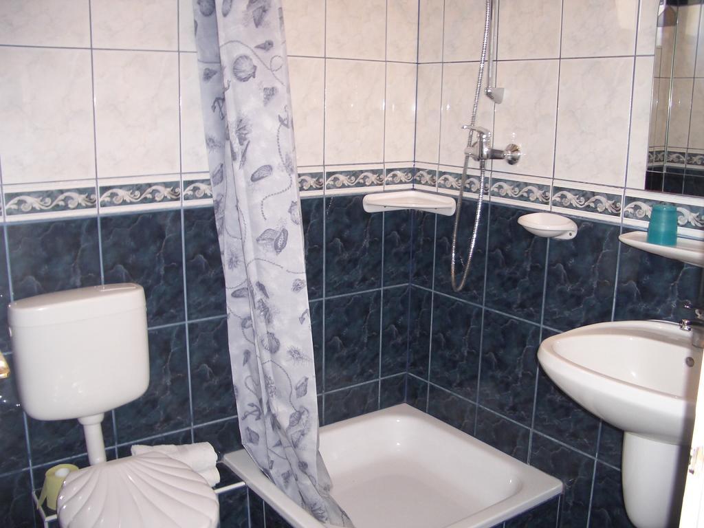 Hegyi Villa Hévíz Habitación foto