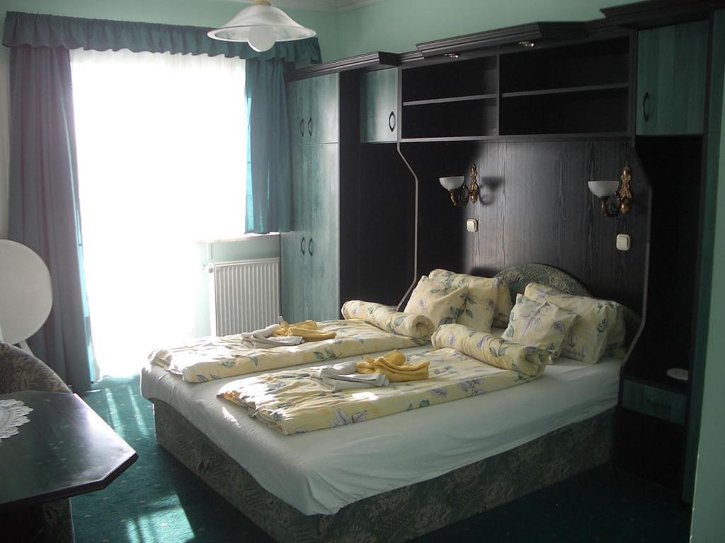 Hegyi Villa Hévíz Habitación foto